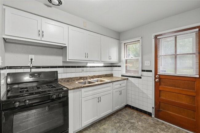 Building Photo - 1119 Laire Dr