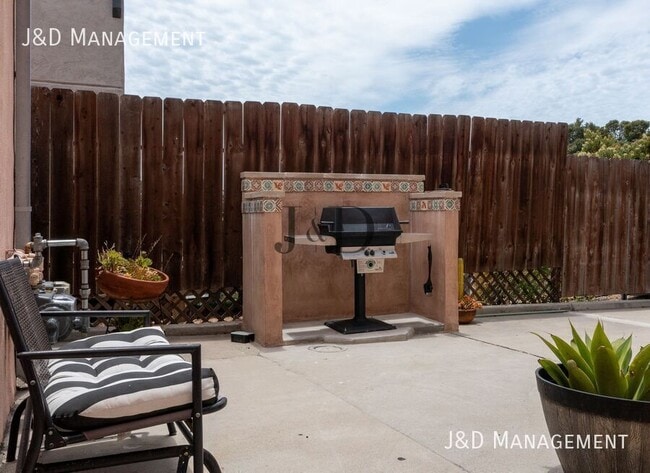 Building Photo - 2828 30th St