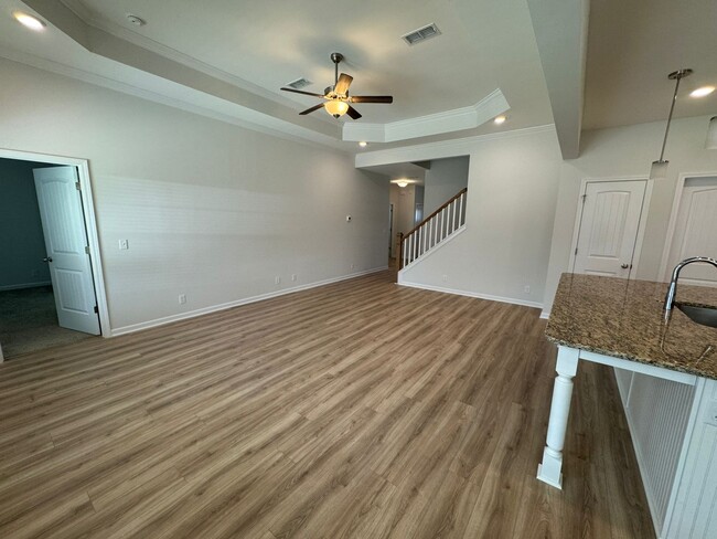 Building Photo - 1814 Albarado Trl