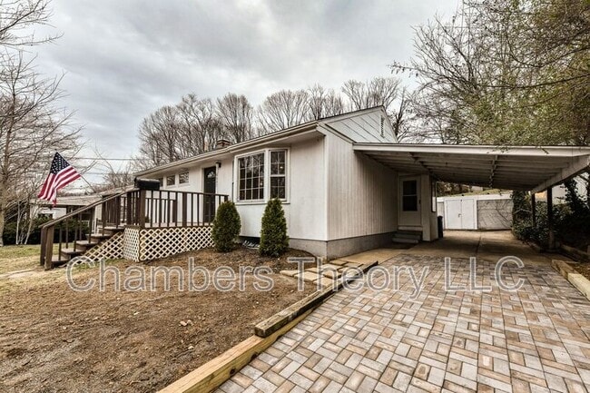 Building Photo - 6607 Berkshire Dr