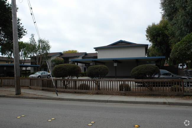 Building Photo - Capitola Cove