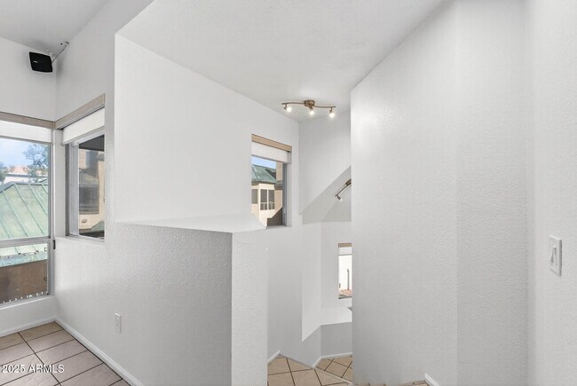 Building Photo - 101 N 7th St