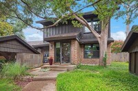 Building Photo - 6935 Helsem Way