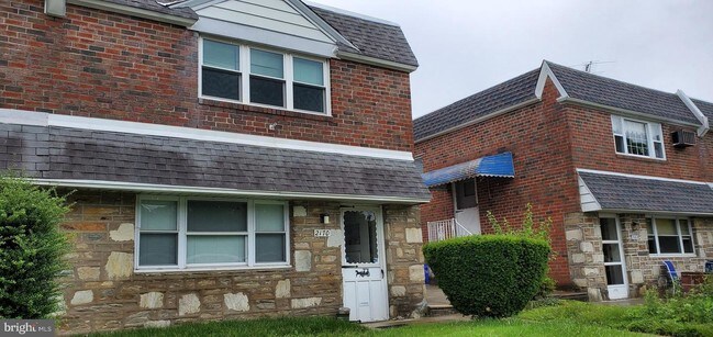 Building Photo - 2170 Strahle St