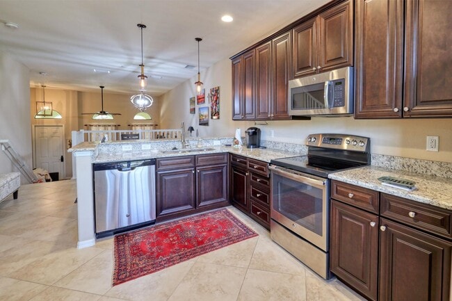 Building Photo - ? Stylish 2BR/2BA Townhouse in Resort-Style Community | Available July 2025 – April 2026 | 30-Nig...