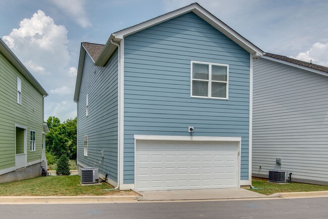 Building Photo - Beautiful Hermitage 3 Bed 2.5 Bath Home w/ Garage - Price Reduced w/ $500 off Your 1st Month