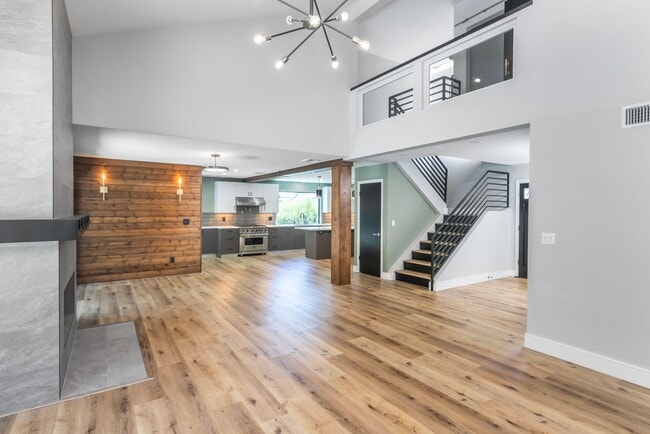 Building Photo - Hidden Jewel in Westlake Village