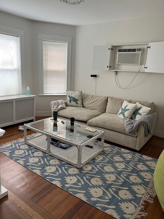 Building Photo - 97 Court Rd