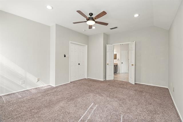 Building Photo - 5300 La Viva Ln