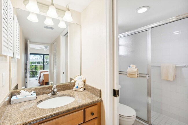 Building Photo - 600 Neapolitan Way