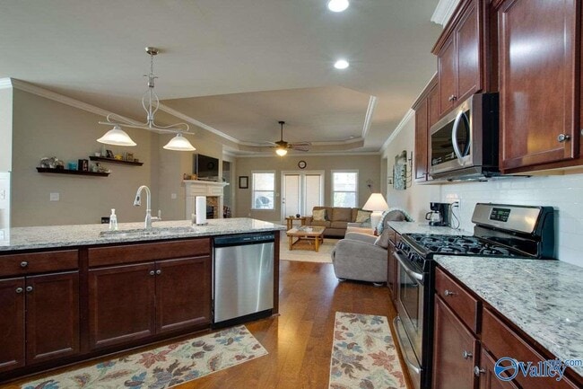 Building Photo - 7206 Lathan Dr SE