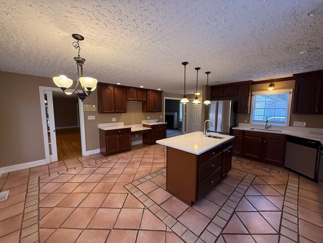 Building Photo - For Rent Mocksville