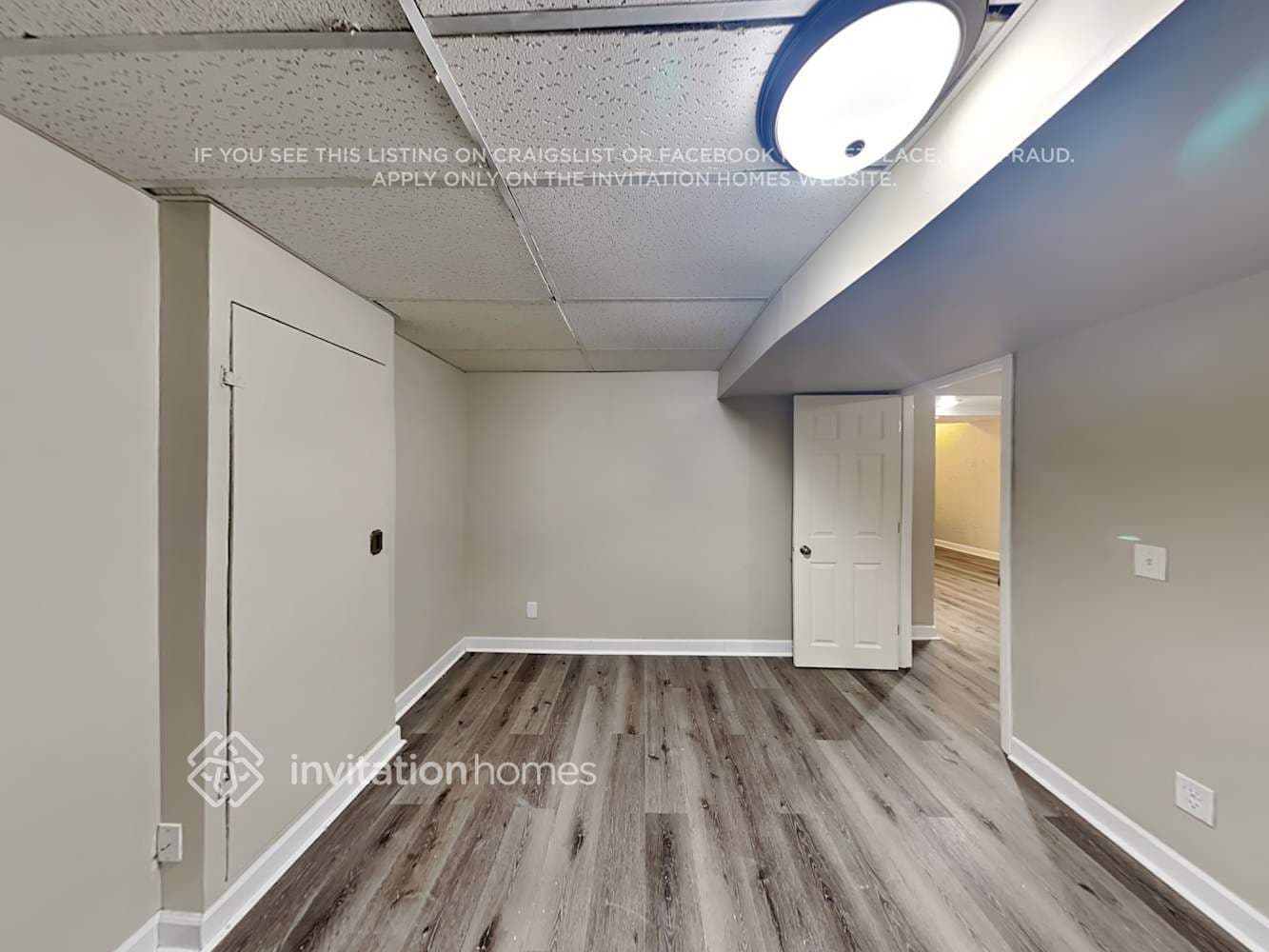 Building Photo - 8800 Hillside Trail S