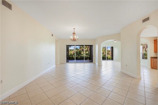 Building Photo - 9142 Cherry Oaks Ln