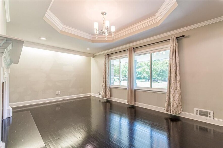 Building Photo - 1574 Old Spring House Ln