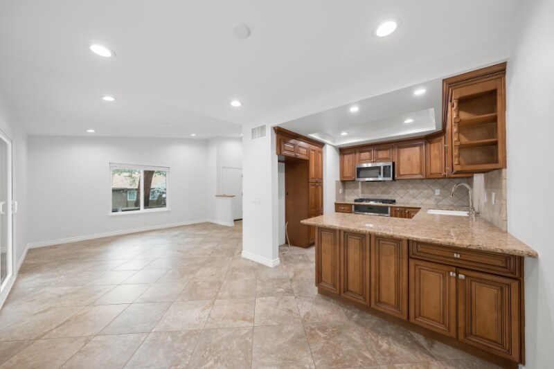 Building Photo - 1298 Tarryglen Ln