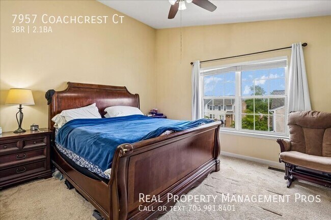Building Photo - 7957 Coachcrest Ct