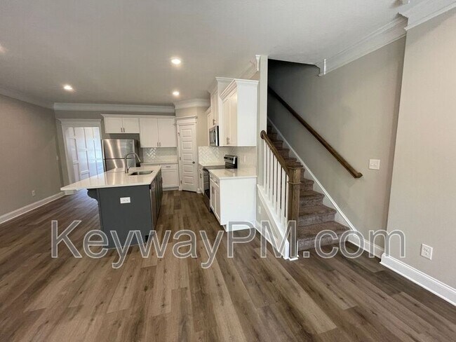 Building Photo - 4500 Chestnut Trl