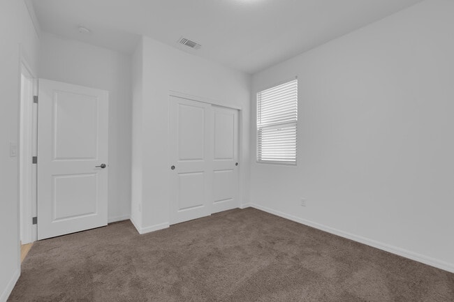 Building Photo - 10263 Estancia Hl St