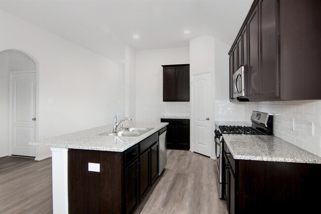 Building Photo - 3703 Homestead Ridge Ln