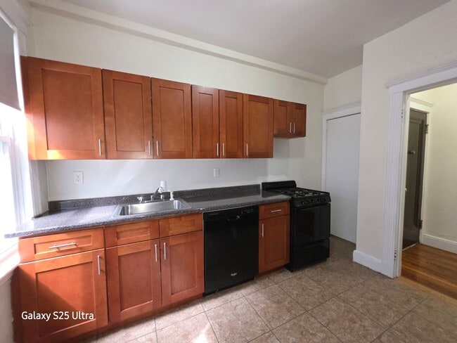 Building Photo - Central Brighton Location. Steps from the T Stop. Heat Hot Water Included. Elevator, Laundry on a...