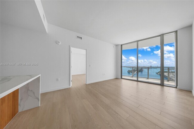 Building Photo - 1400 Biscayne Blvd
