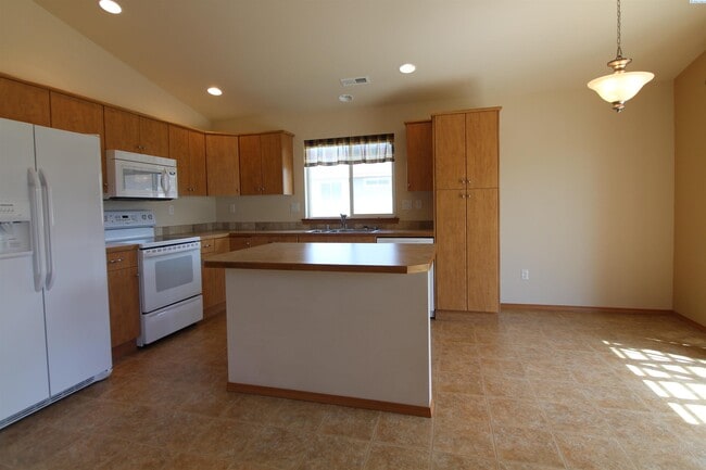 Building Photo - 3 Bed/2 Bath Richland House
