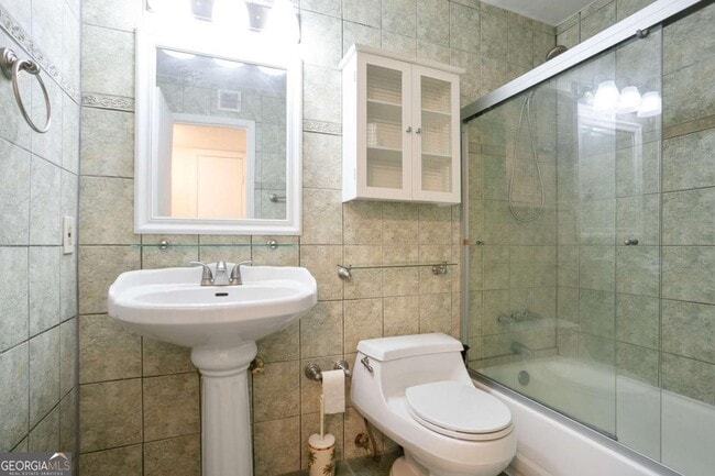 Building Photo - 408 River Run Dr