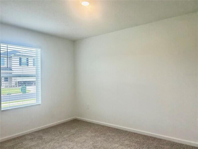 Building Photo - 8432 SW 41st Cir