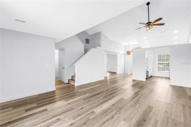 Building Photo - 8350 Wingate Dr