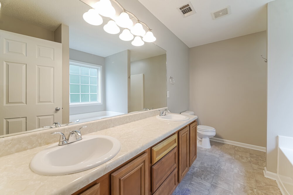 Building Photo - 427 Steadham Ct