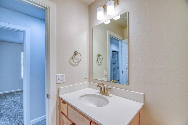 Building Photo - 2723 Varenna Ln