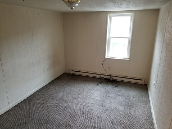 Building Photo - 111 Arch St