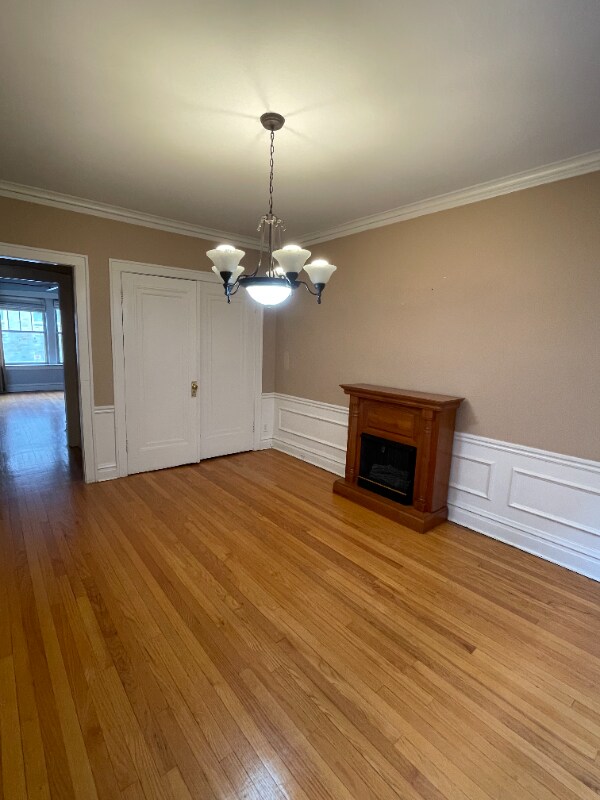 Building Photo - 403 S East Ave