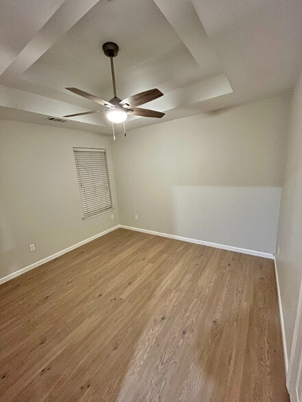 Building Photo - 5920 Seabright Ln