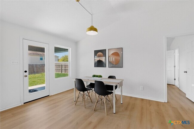 Building Photo - 7306 Concerto Dr