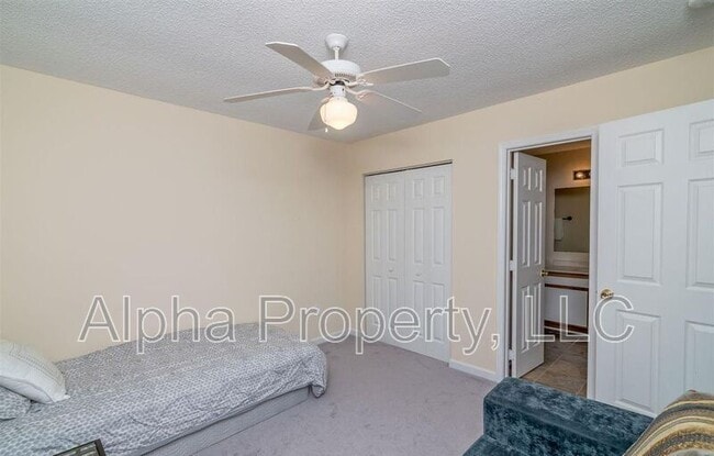 Building Photo - 107 Hammett Grove Ln