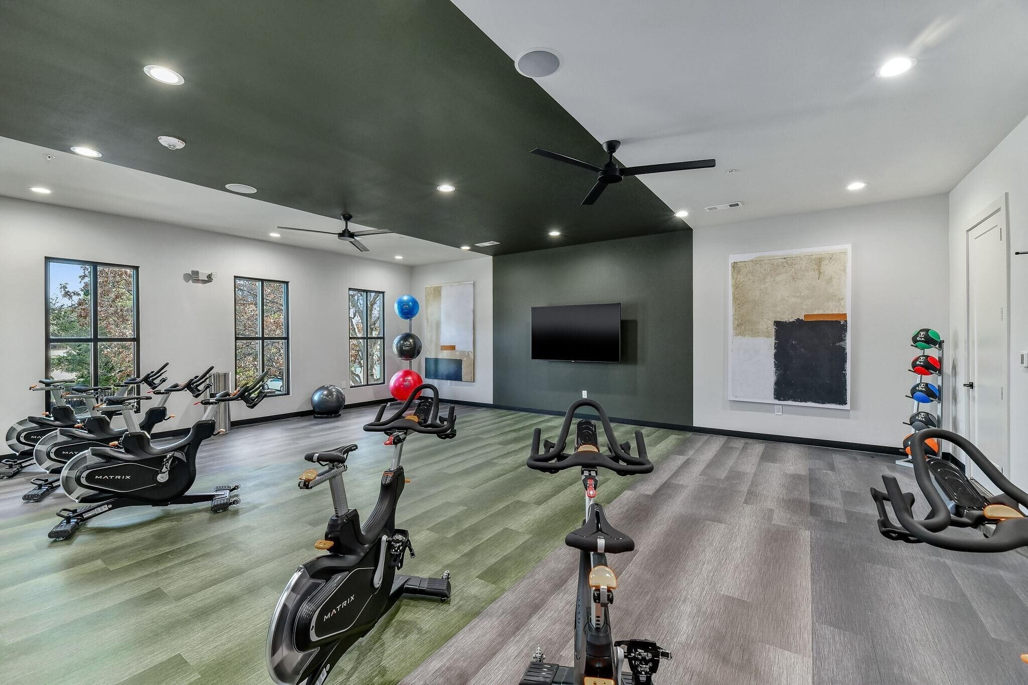 Building Photo - 9601 Custer Rd