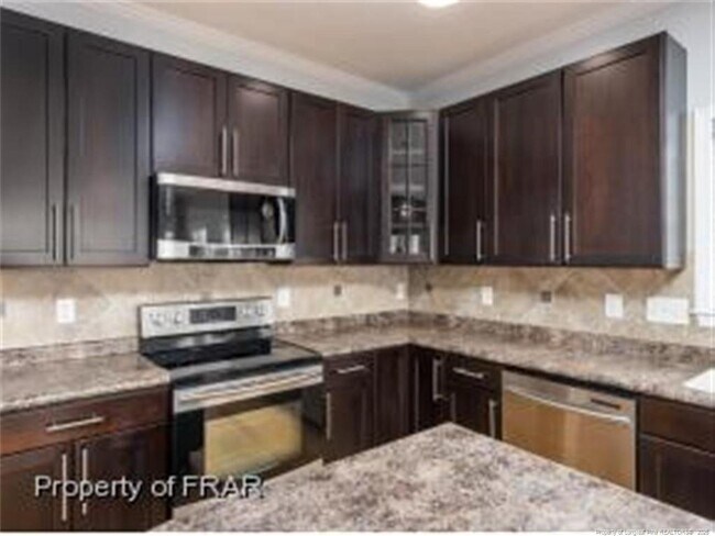 Building Photo - 175 Wind Brook Ct