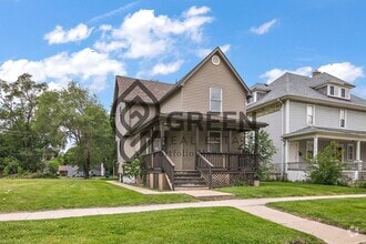 Building Photo - 3 bed/2 bath home for rent in Kankakee IL