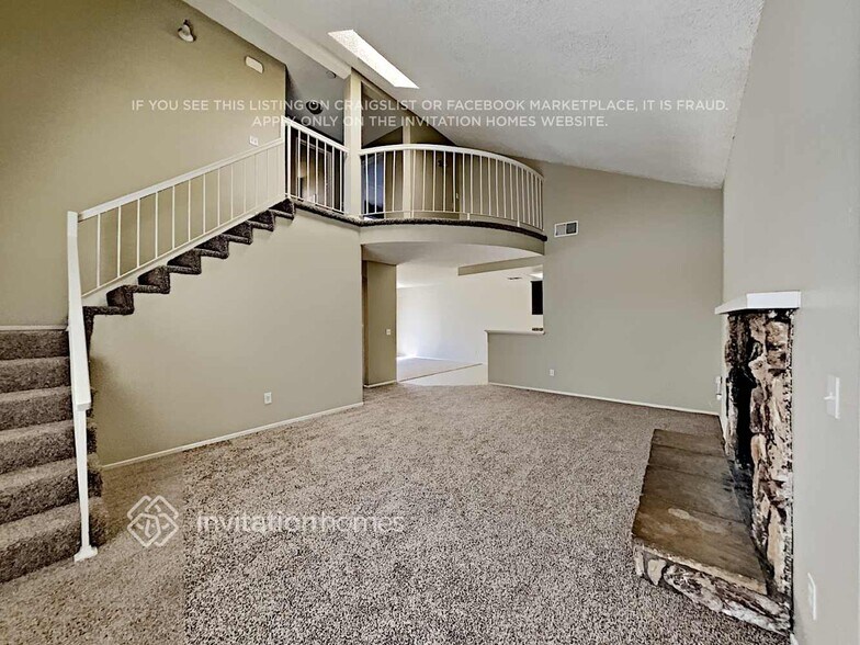Building Photo - 25079 Dana Ln