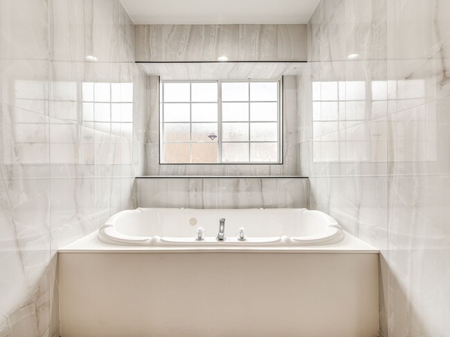 Building Photo - Extensively Remodeled Home in Remington Ad...