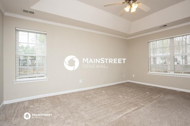 Building Photo - 2745 Trellis Oaks Dr SW