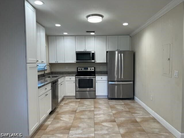 Building Photo - 3325 Arpt Rd S