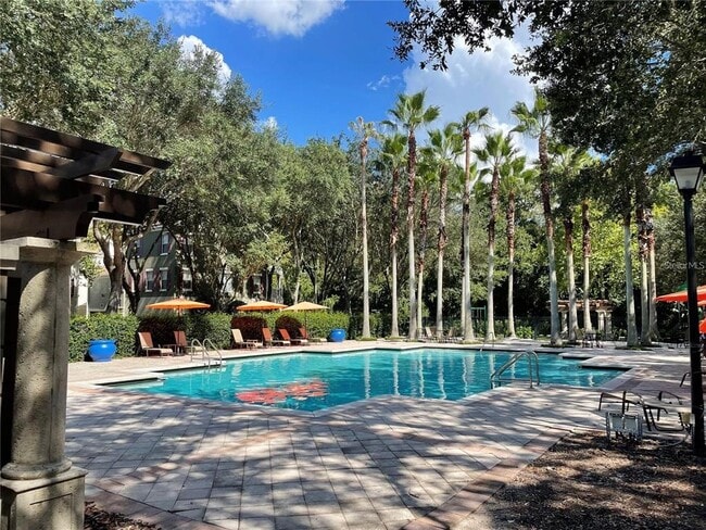 Building Photo - 1020 Siena Park Blvd W