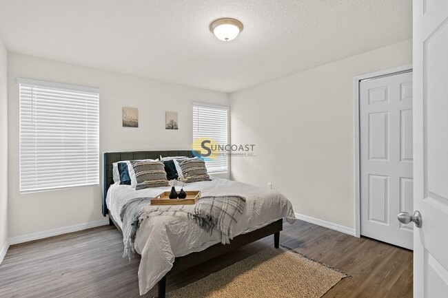 Building Photo - 7625 Mailes Ct