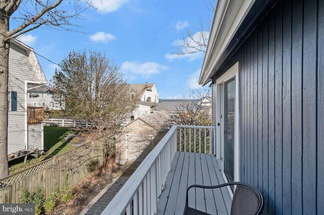 Building Photo - 4706 Frederick Ave