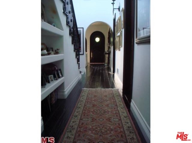 Building Photo - 918 N La Jolla Ave