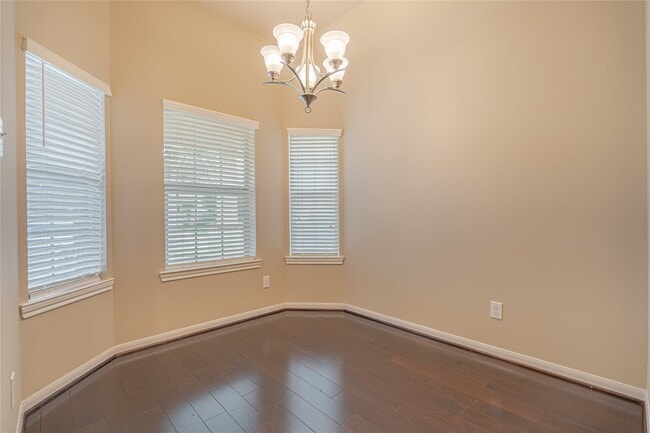 Building Photo - 28514 Lockeridge Springs Dr
