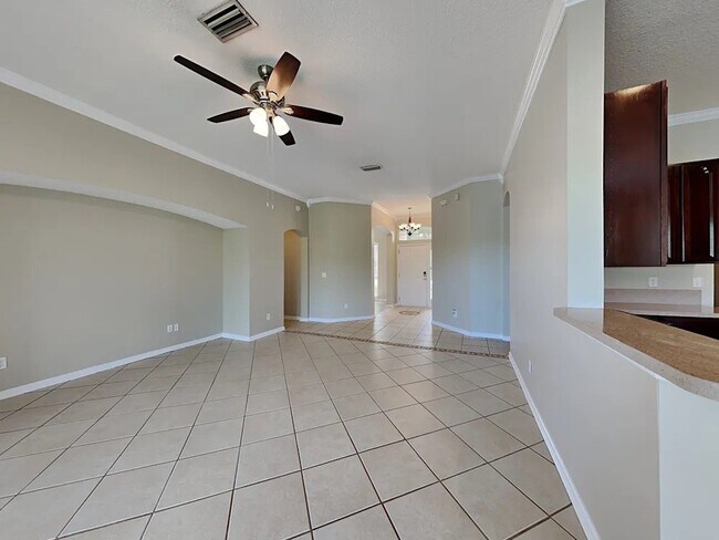 Building Photo - 14305 Sea Eagle Dr
